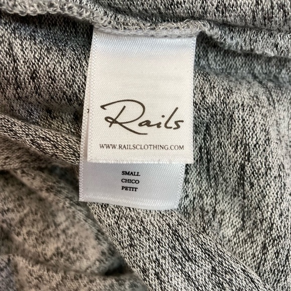 NWOT Rails Rag Hem Tee - Picture 10 of 12